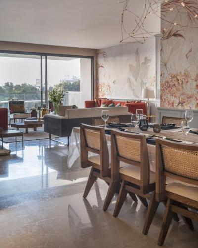 EmbassyTerraceGardens-24-2-copy