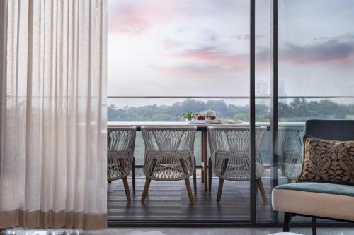 EmbassyTerraceGardens-29-copy